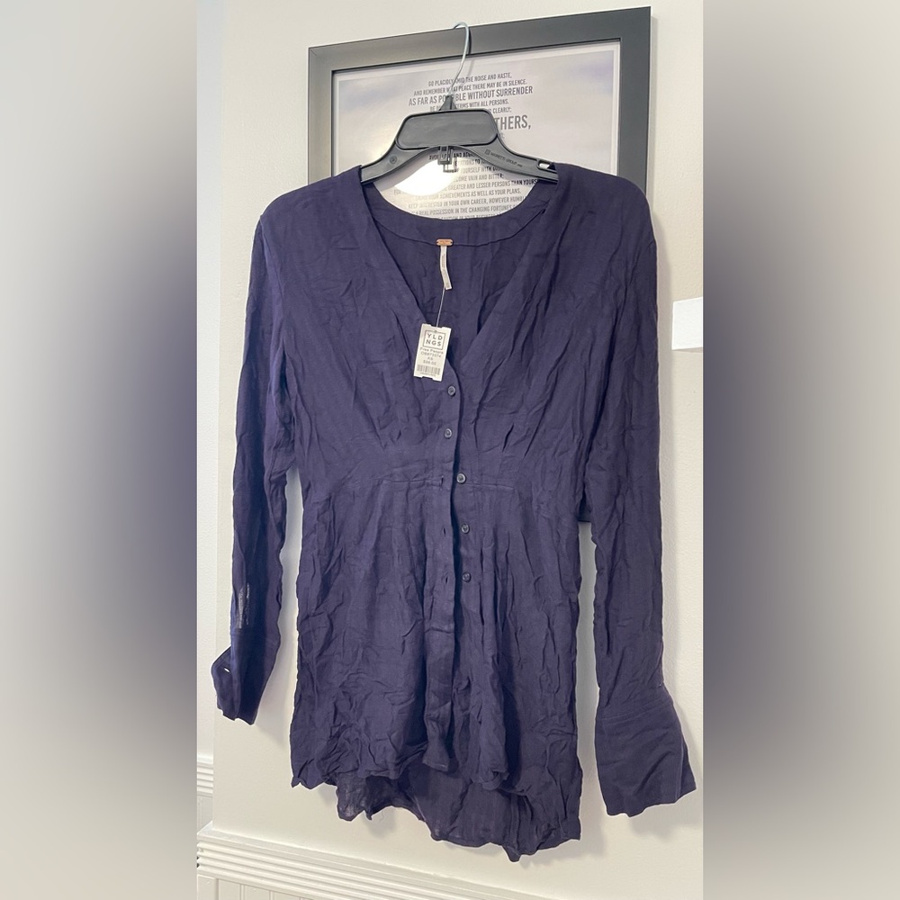 Free People XS NWT long top Purple Button-Up Top